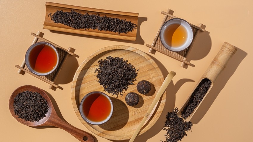 Uống trà sau bữa tối, đó là khoảnh khắc “gột bỏ” bụi bặm của ngày dài, vừa tốt cho tiêu hóa, vừa đưa tâm trí về trạng thái cân bằng